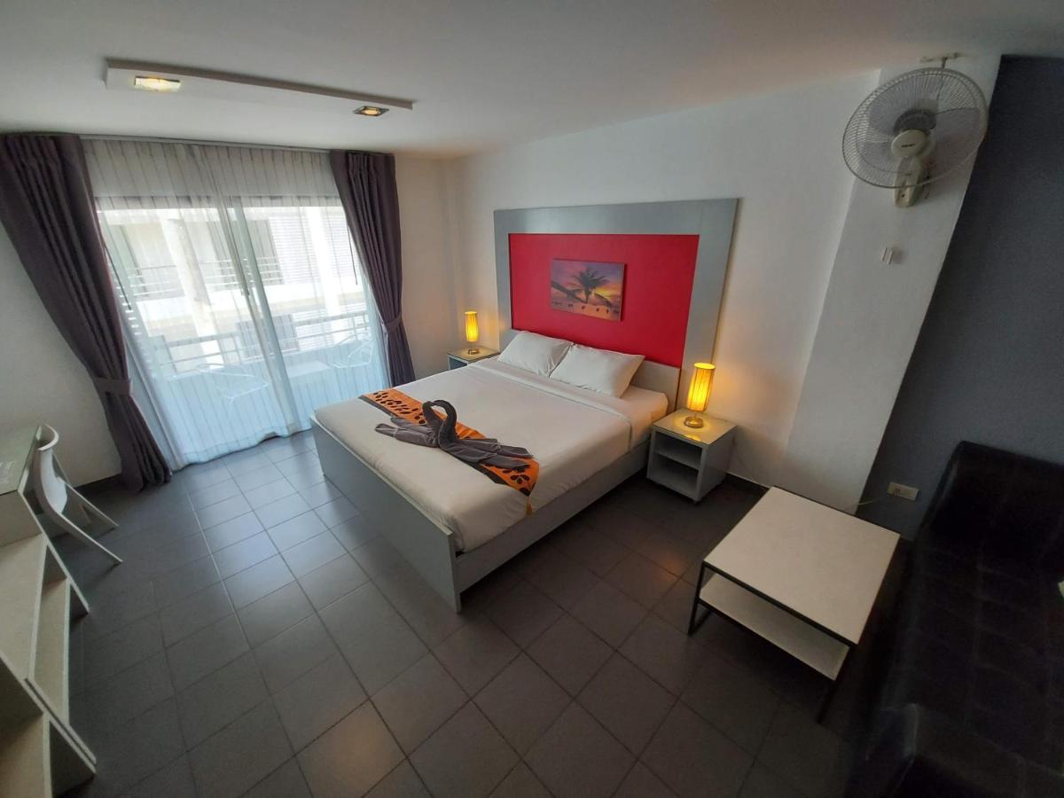Garden Guest House Патая Екстериор снимка