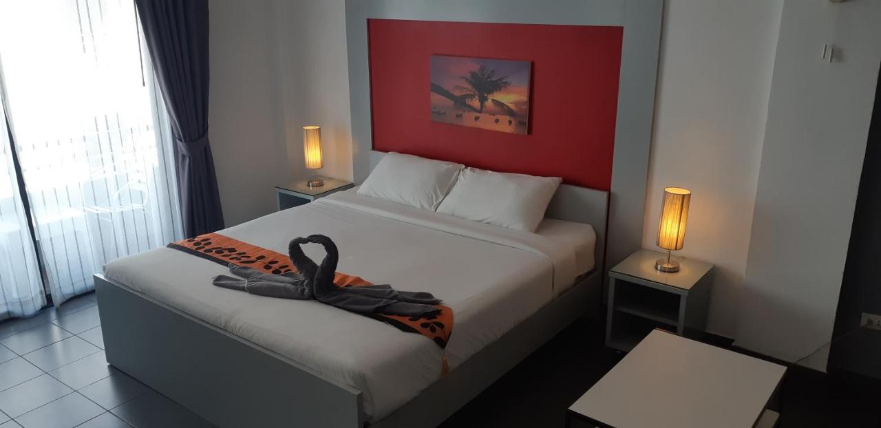 Garden Guest House Патая Екстериор снимка