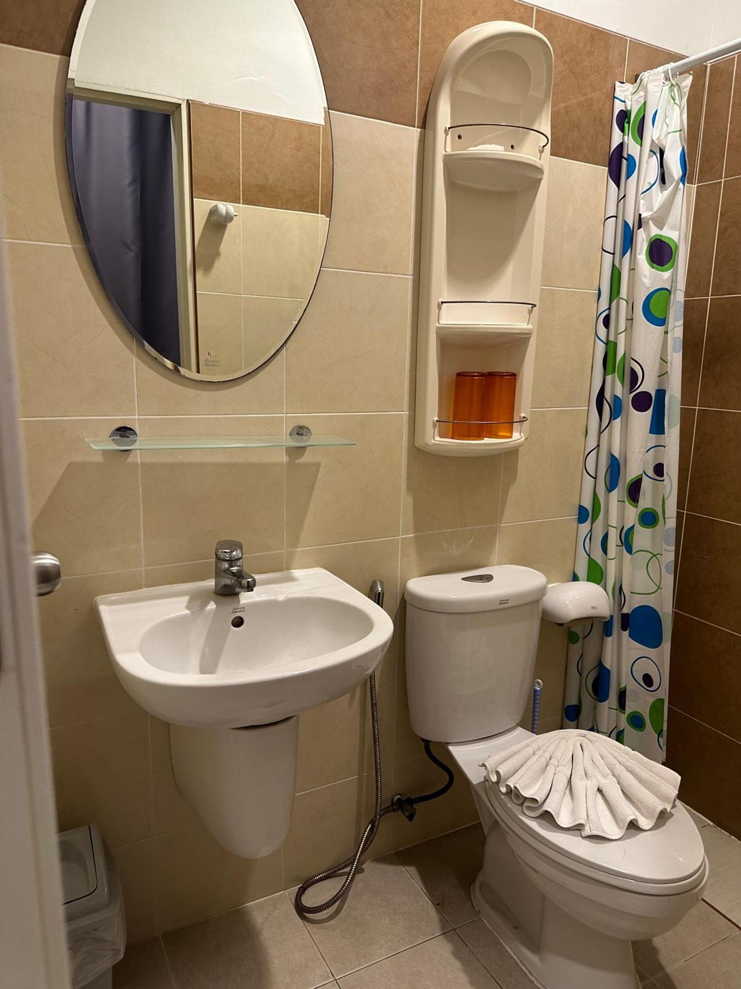 Garden Guest House Патая Екстериор снимка