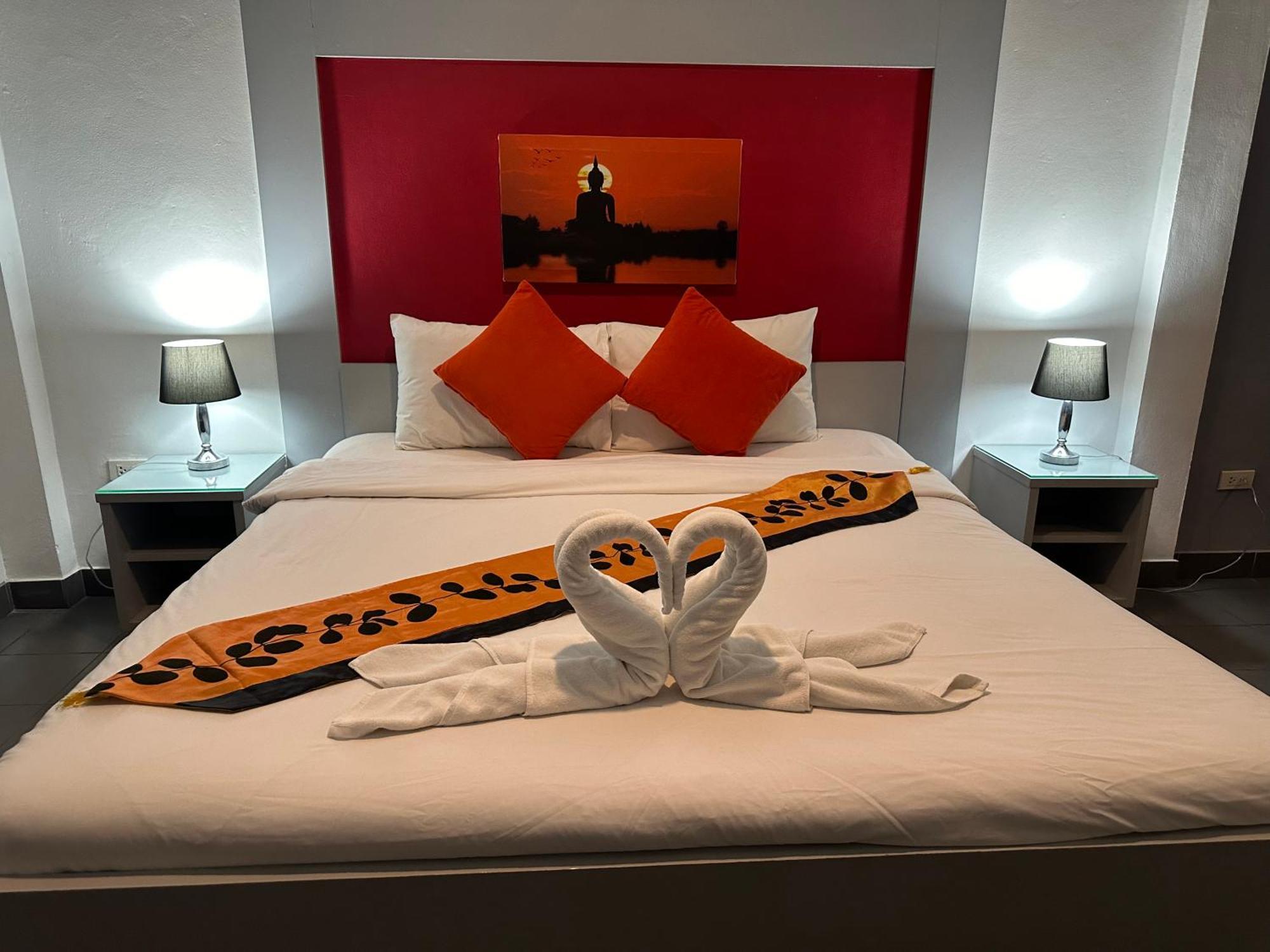 Garden Guest House Патая Екстериор снимка
