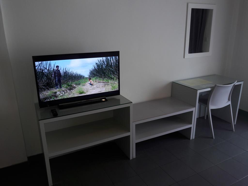 Garden Guest House Патая Екстериор снимка